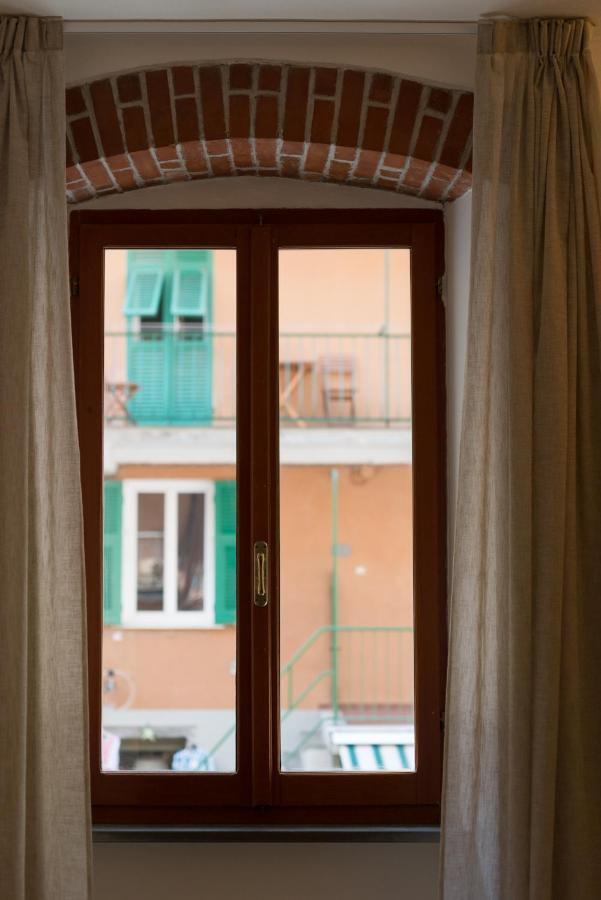 L'Emporio Rooms Manarola Exteriör bild